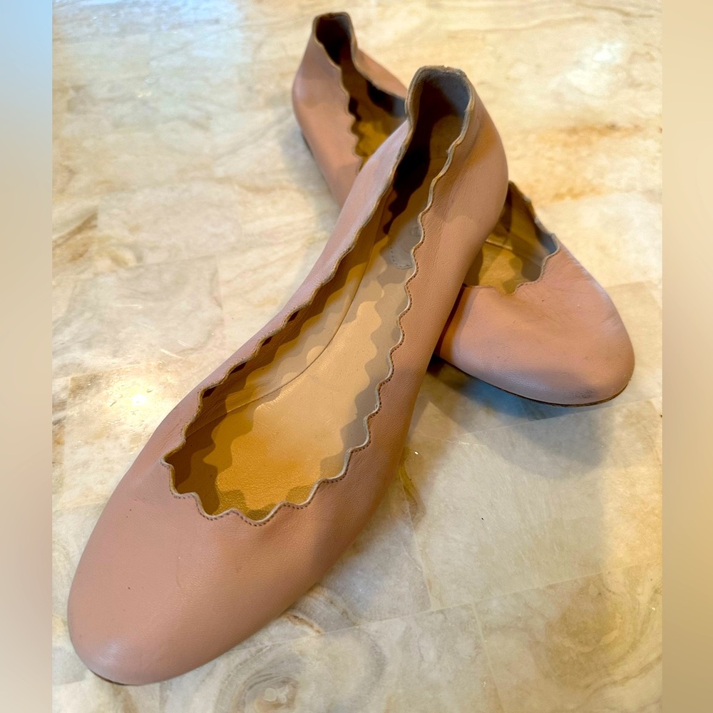 Chloe’s Ballet flats